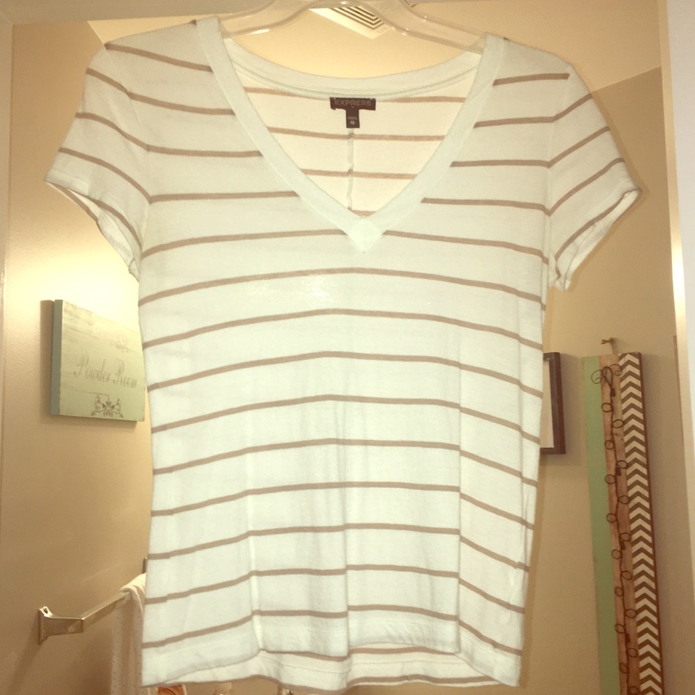 Short sleeve shirt